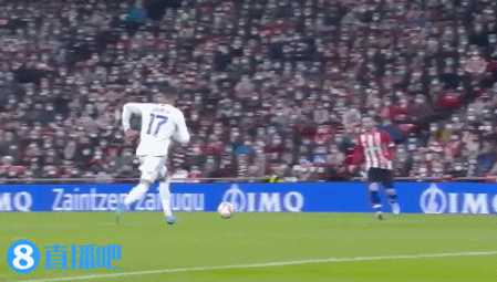 退役球星转型：伊布收购AC米兰股份