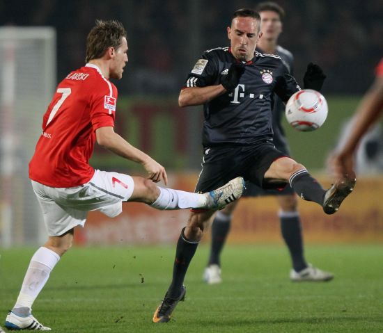 品牌调性完 品牌调性完